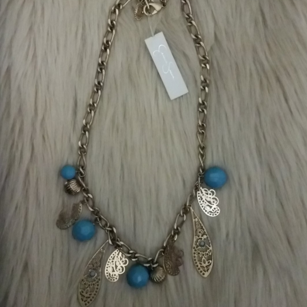 Jessica Simpson necklace